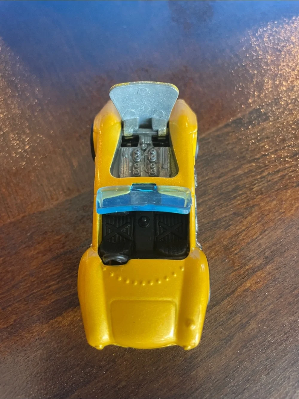 1982 Hot Wheels Shelby Cobra  427  Hood opens 1;64